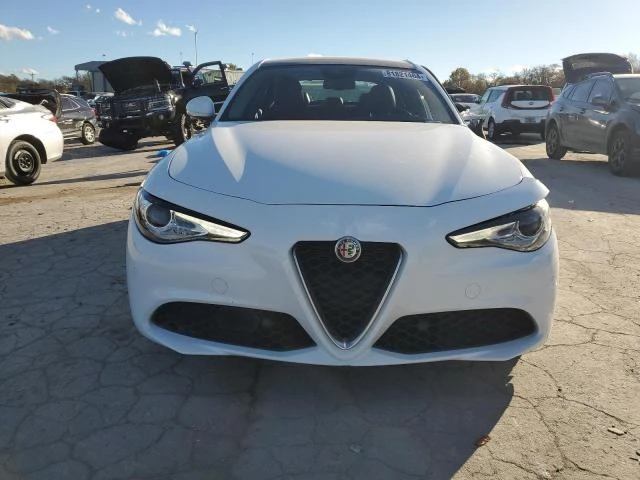 Alfa Romeo Giulia AWD ФИКСИРАНА ЦЕНА ДО БЪЛГАРИЯ!, снимка 5 - Автомобили и джипове - 48292212