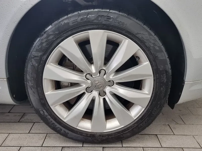 Audi A8 3.2 FSI Quattro, снимка 5 - Автомобили и джипове - 54189285