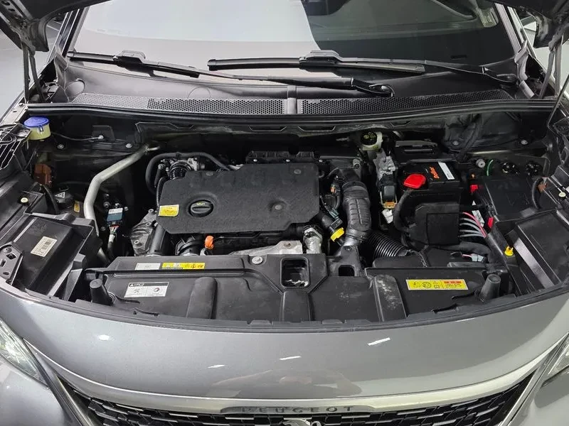 Peugeot 3008 1.5 BlueHDI GT - САМО 30% АВАНС, снимка 6 - Автомобили и джипове - 55987601