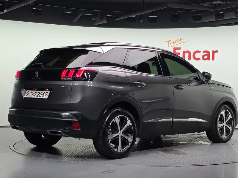 Peugeot 3008 1.5 BlueHDI GT - САМО 30% АВАНС, снимка 2 - Автомобили и джипове - 55987601