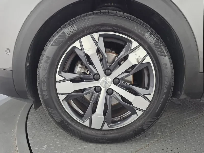 Peugeot 3008 1.5 BlueHDI GT - САМО 30% АВАНС, снимка 5 - Автомобили и джипове - 55987601
