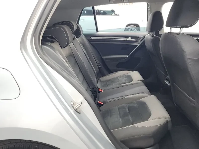 VW Golf Golf 7 1.6 TDI, снимка 11 - Автомобили и джипове - 56359572