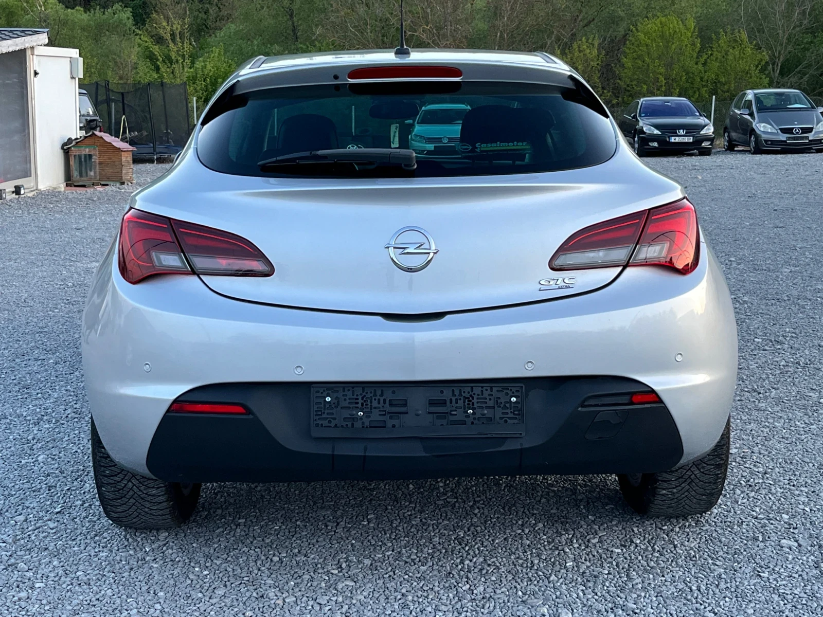 Opel Astra GTC - изображение 5