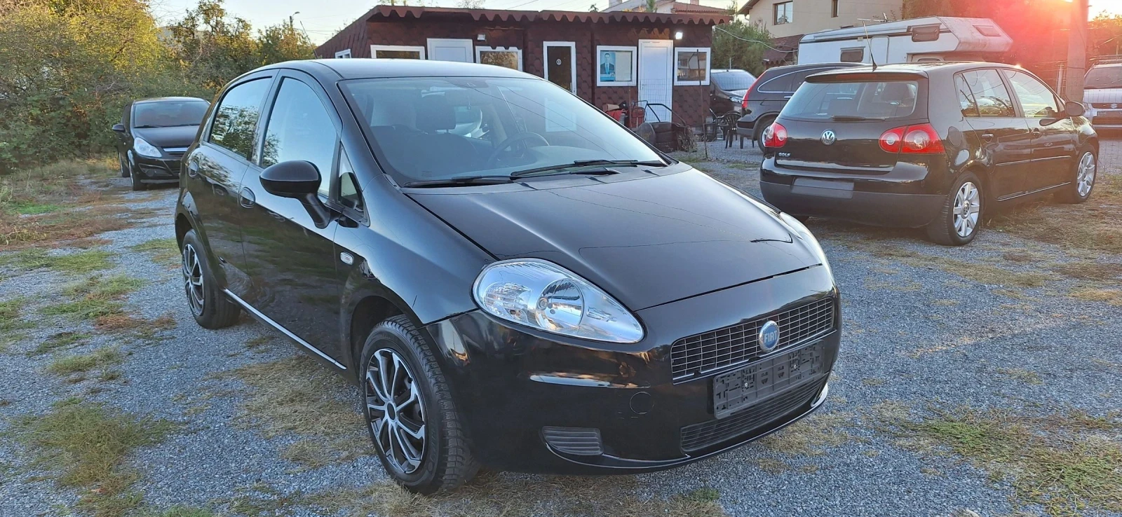 Fiat Punto 1.4i Клима * 8 клапана*  - изображение 2