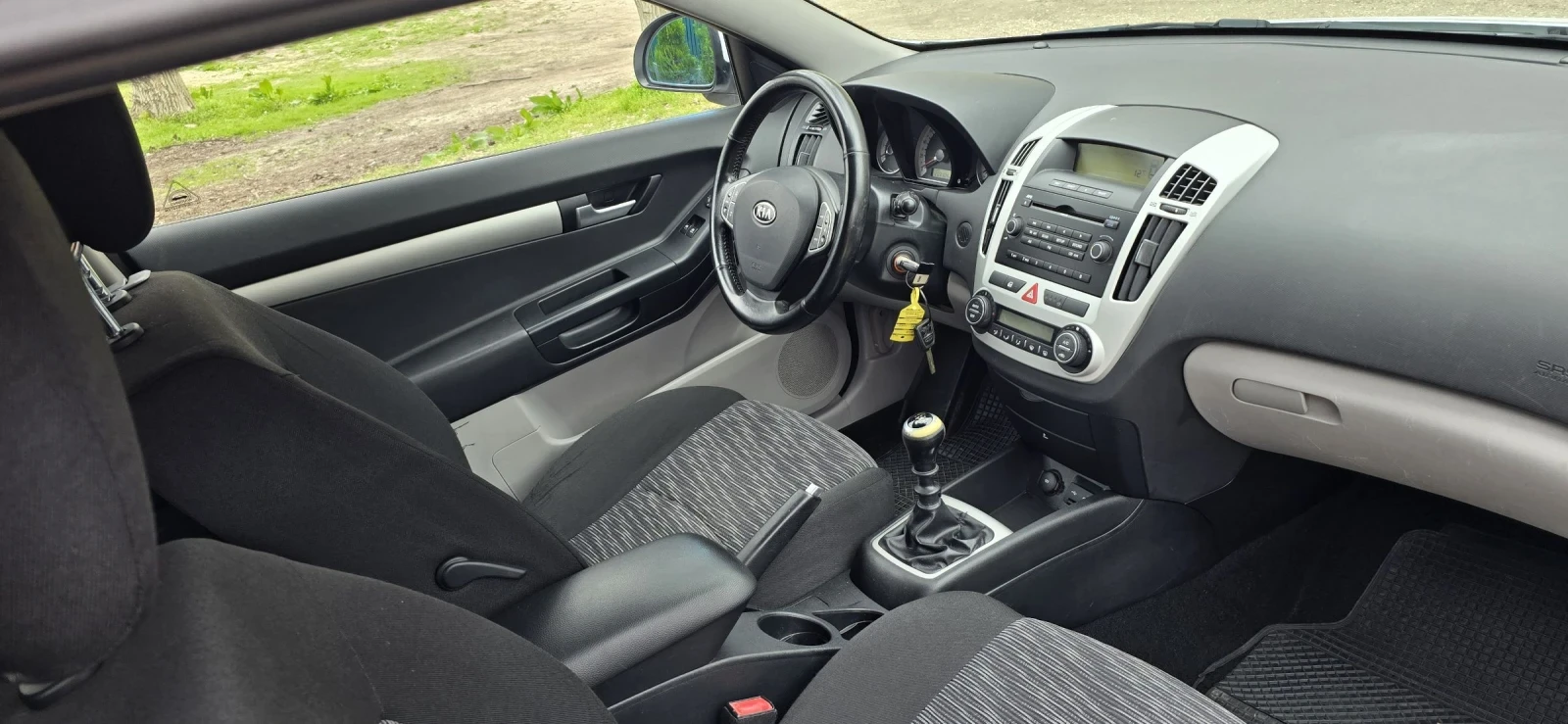Kia Ceed 1.6crdi - изображение 10