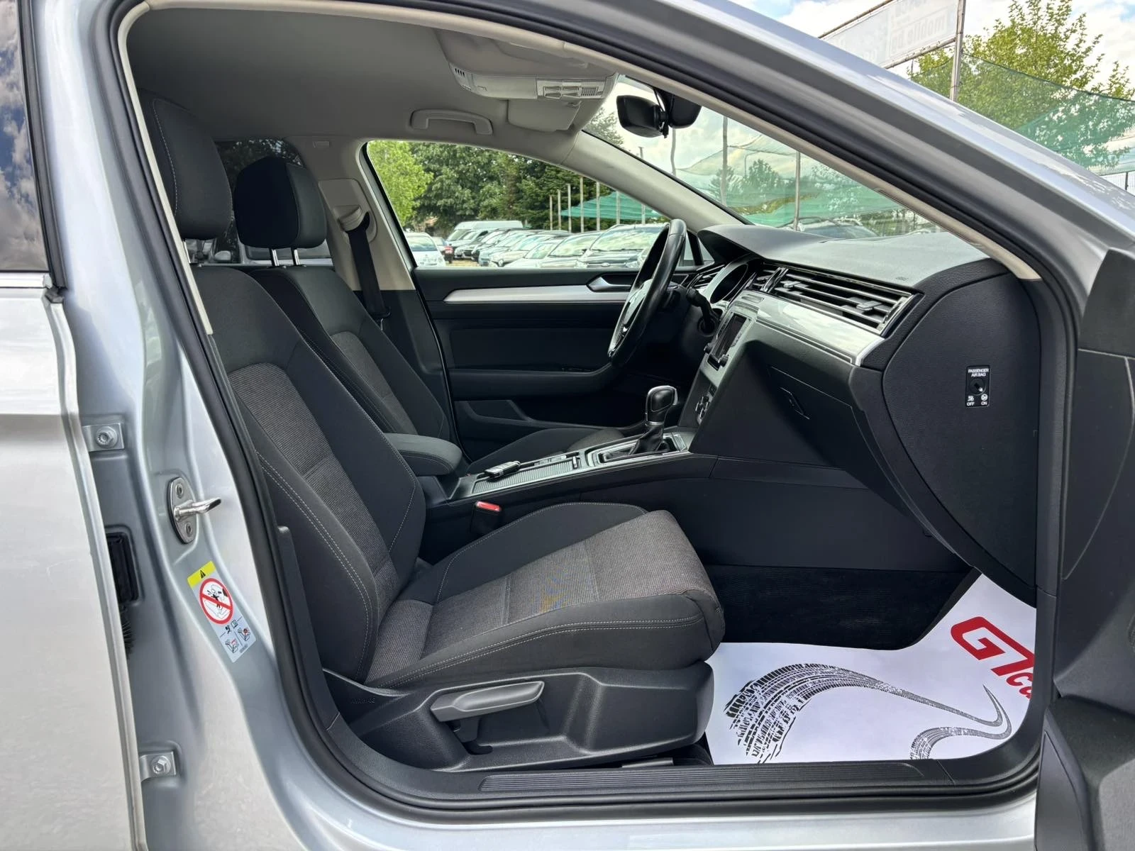 VW Passat 2.0TDI | Mobile.bg   12