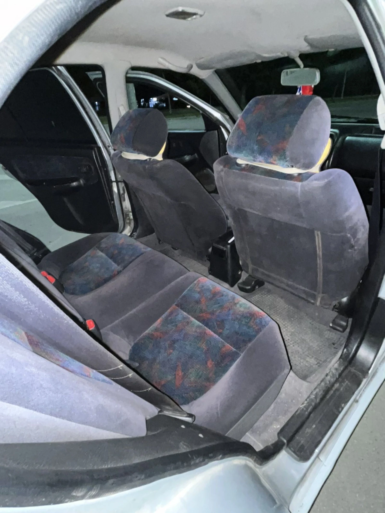Nissan Almera 1.6SR - изображение 4