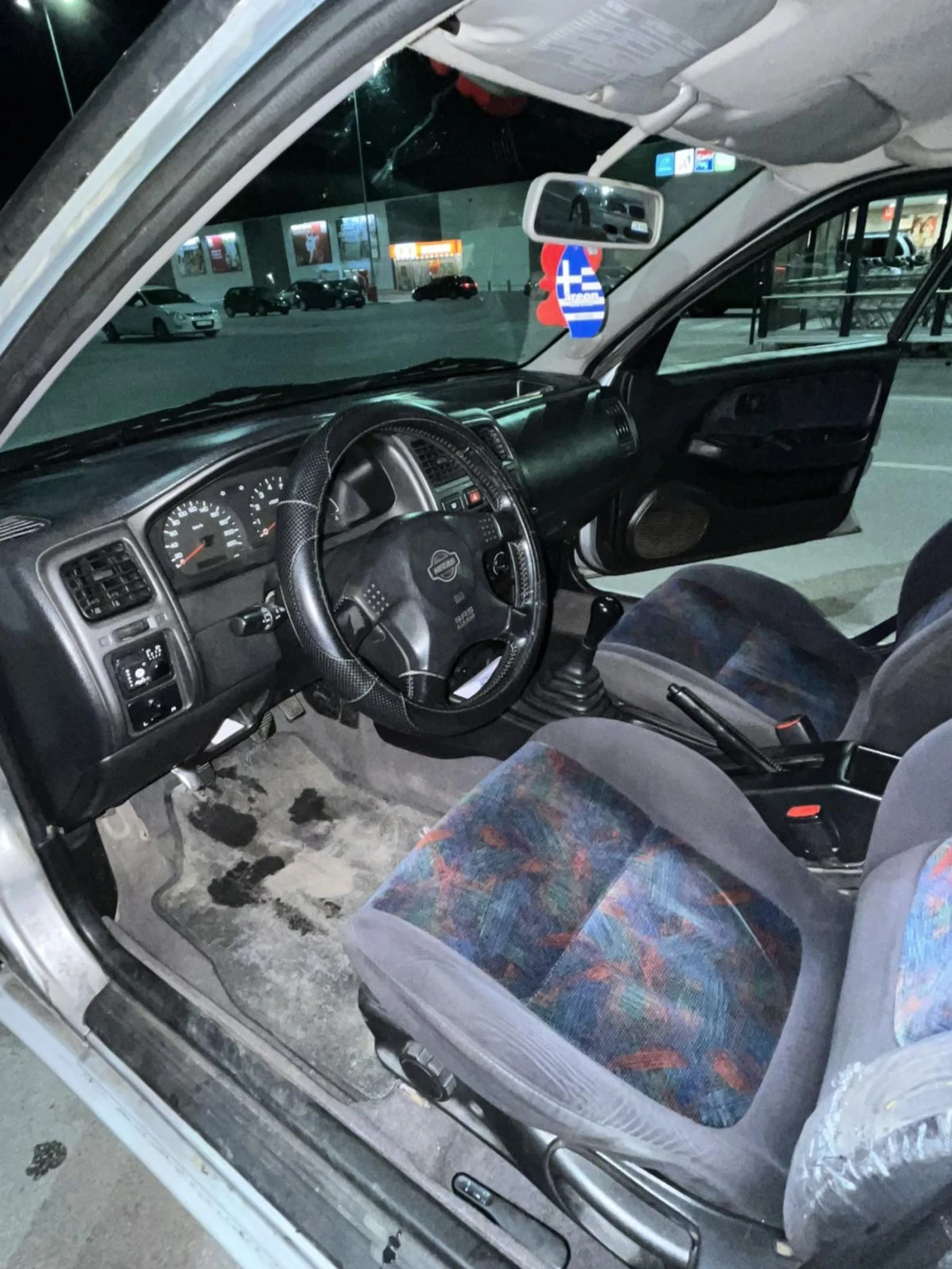 Nissan Almera 1.6SR - изображение 5
