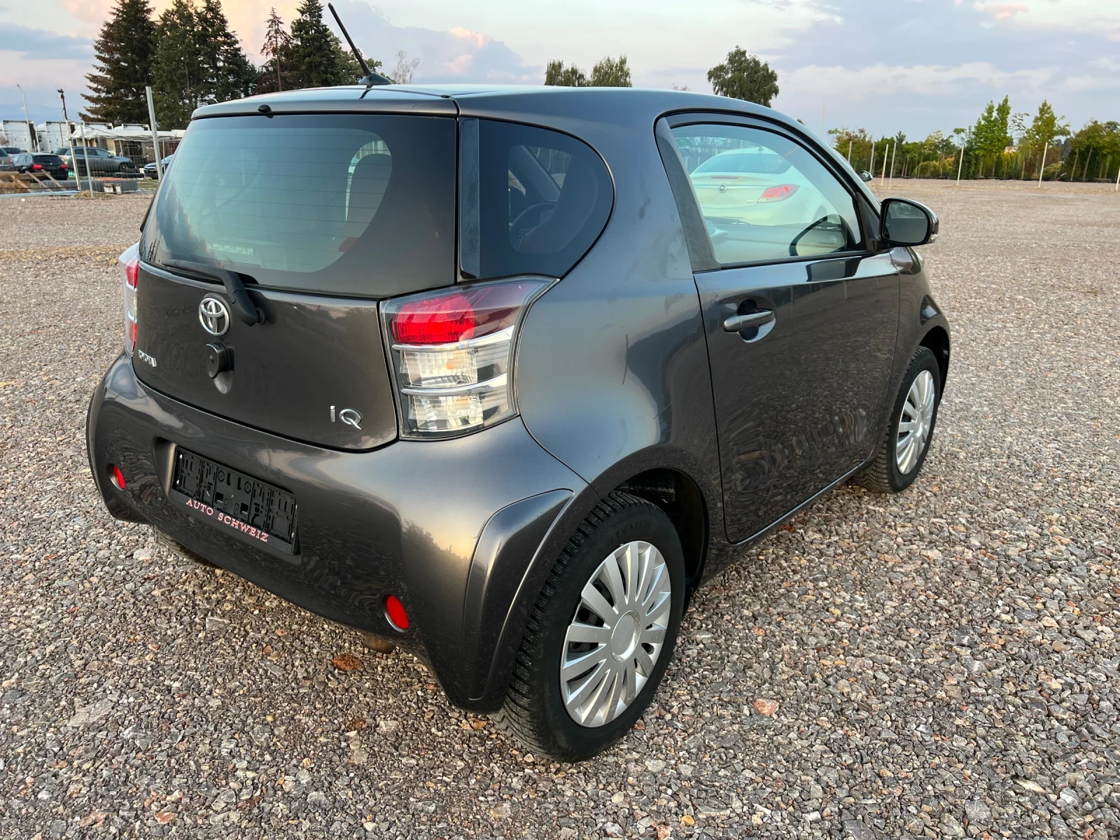Toyota IQ 1.33 i Schweiz - изображение 4