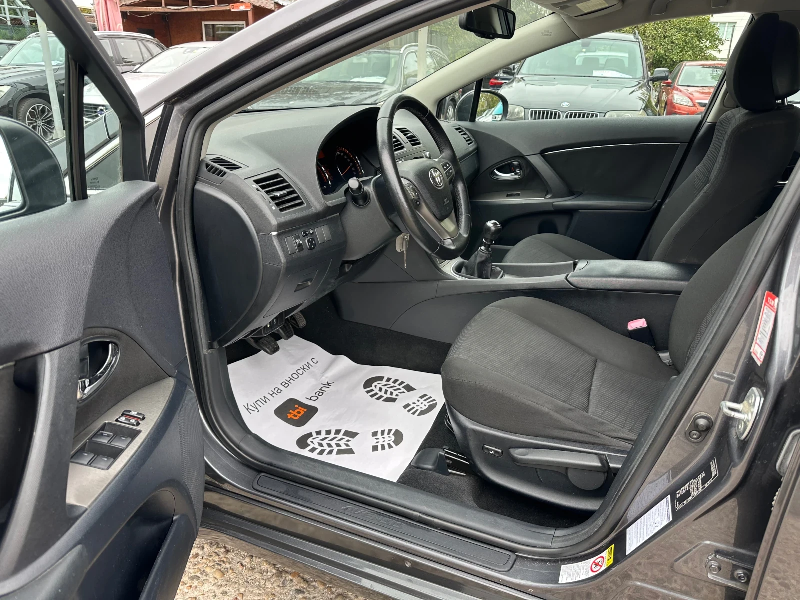 Toyota Avensis 2.0 D - изображение 9
