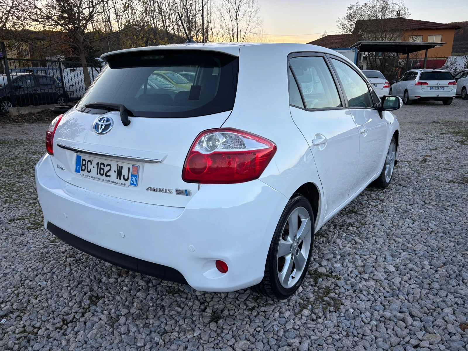 Toyota Auris 1.8 hybrid | Mobile.bg   5