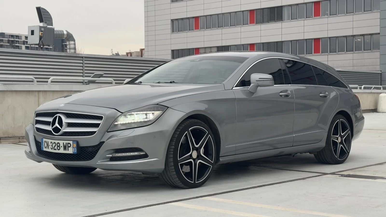 Mercedes-Benz CLS 350  - изображение 2