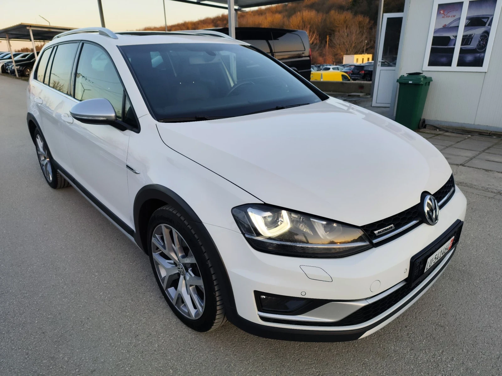 VW Golf Variant All Track 4x4 2.0 TDI Швейцария
