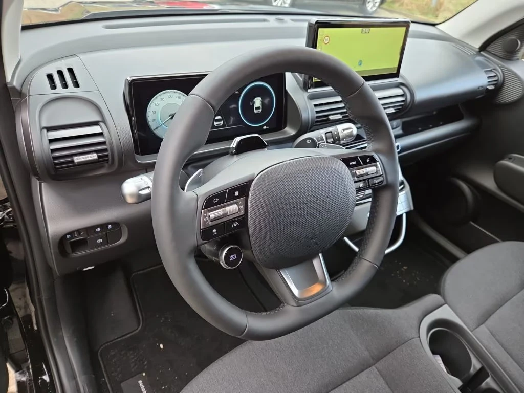 Hyundai Inster EV/42kWh/97HP/TREND/360/NAVI/ACC/CPALY/KLESS/961g, снимка 8 - Автомобили и джипове - 53915225