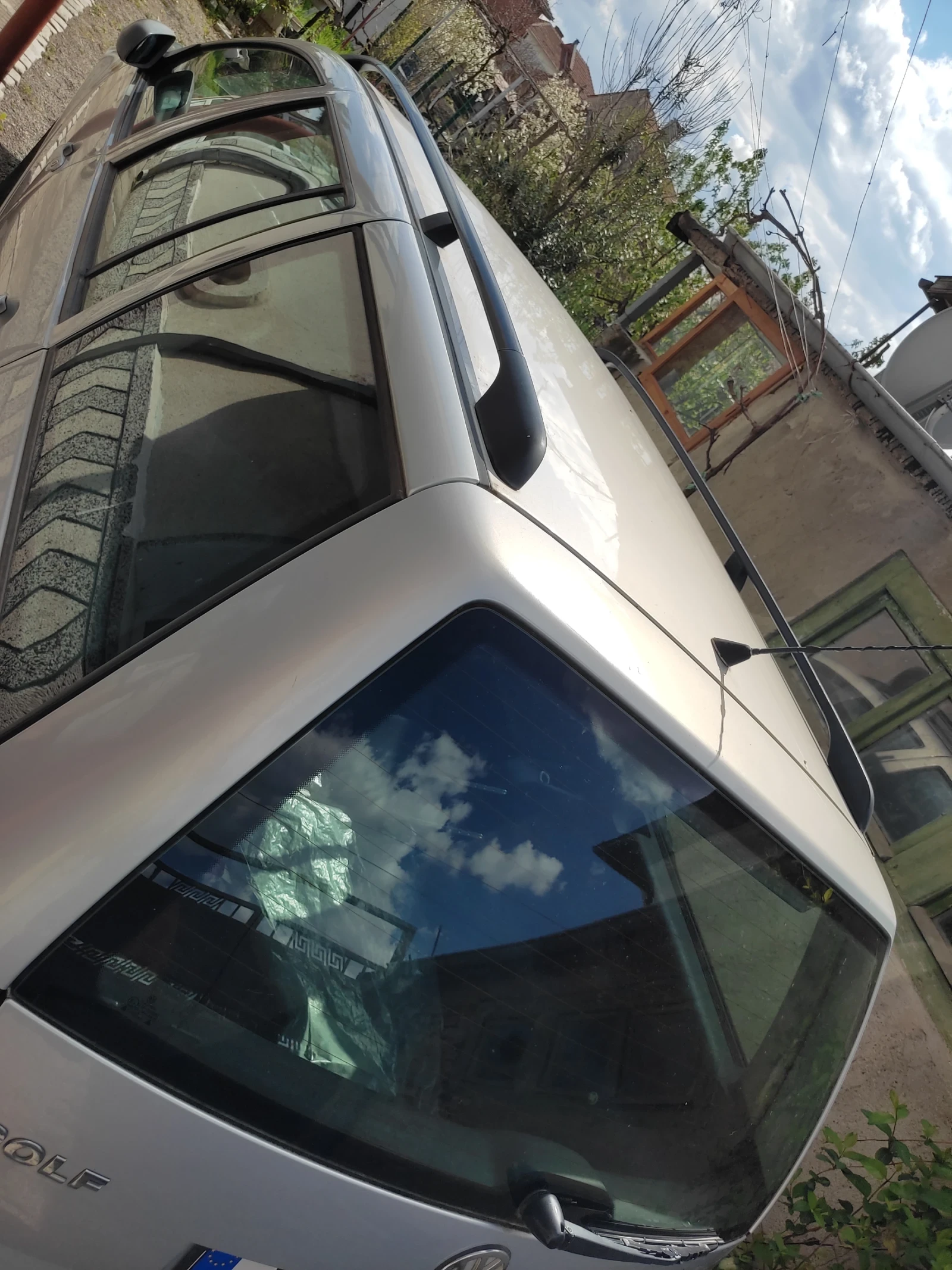 VW Golf Combi, снимка 3 - Автомобили и джипове - 54172885