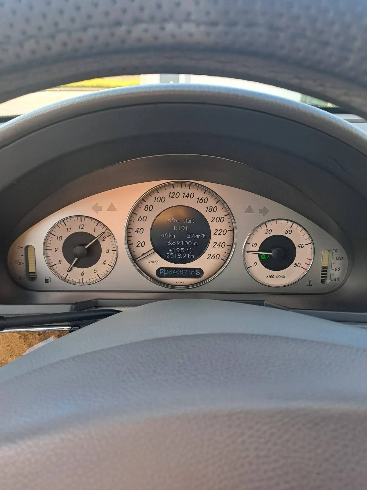 Mercedes-Benz E 320 �320CDI, 204�.�., 5G-TRONIC, Avangard | Mobile.bg � ����������� 14