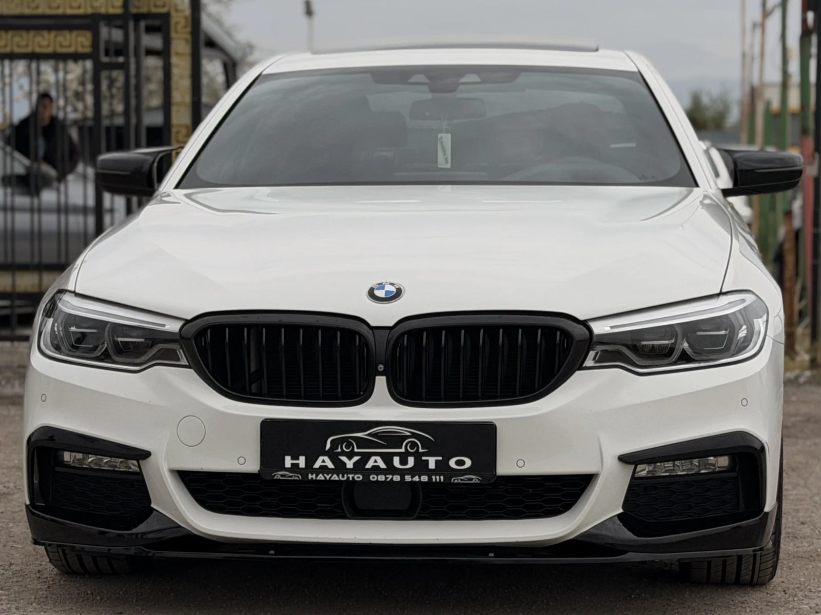 BMW 530 d= xDrive= M-performance= Distronic= HUD= harman/k