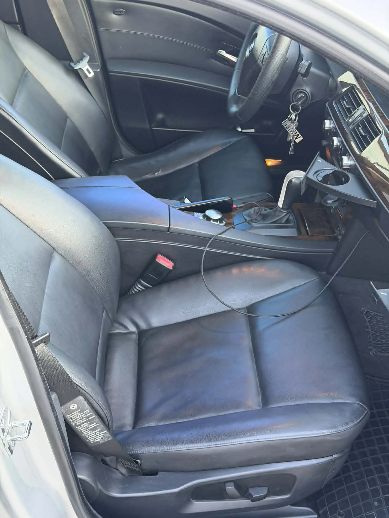 BMW 525, снимка 8 - Автомобили и джипове - 54350140