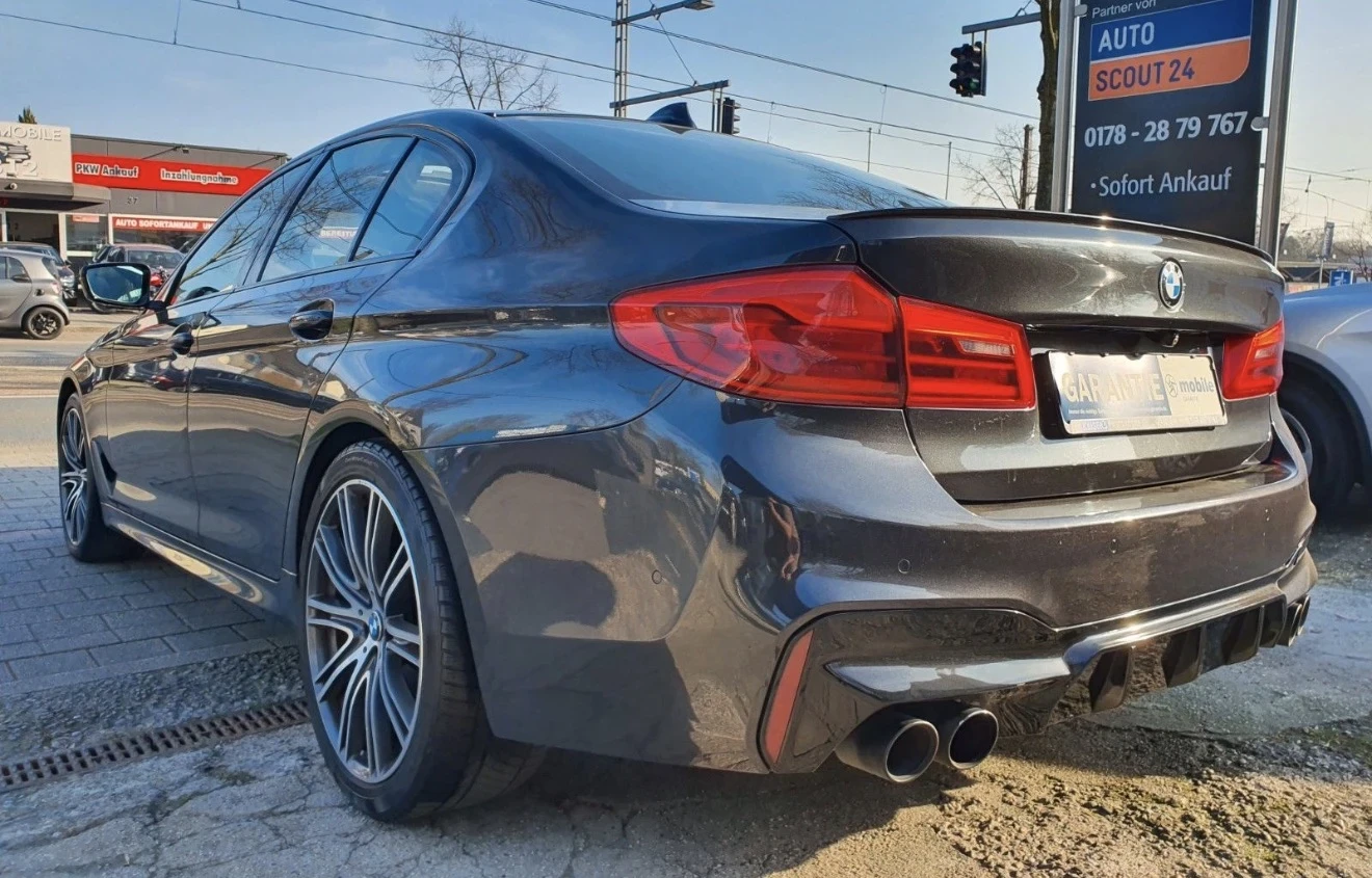 BMW 540 M Sport/Pano/Laser, снимка 3 - Автомобили и джипове - 54420203