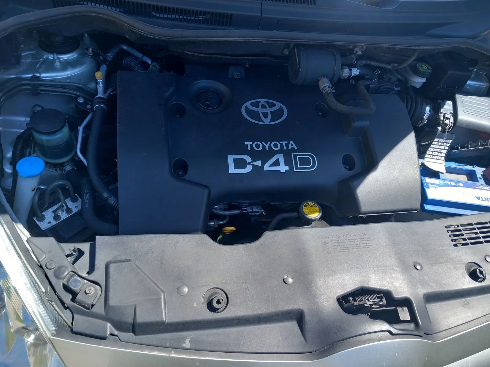 Toyota Corolla verso, снимка 7 - Автомобили и джипове - 54440241