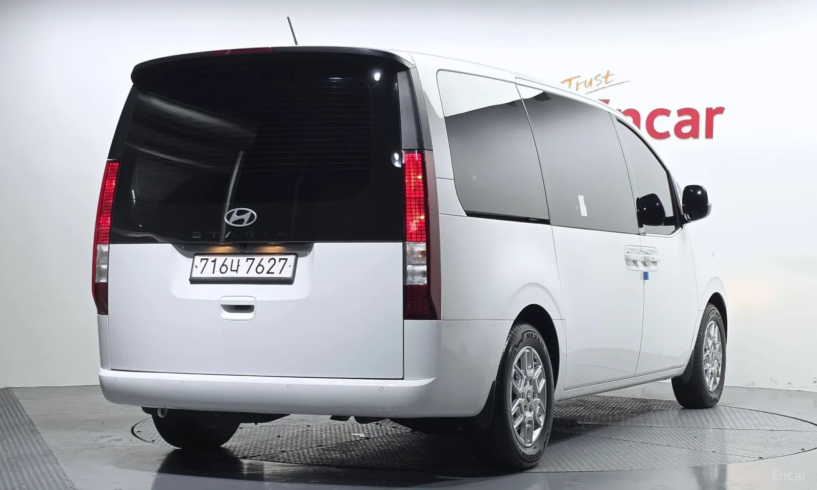 Hyundai Staria L3.5 Tourer 11-Seater | Mobile.bg � ����������� 2