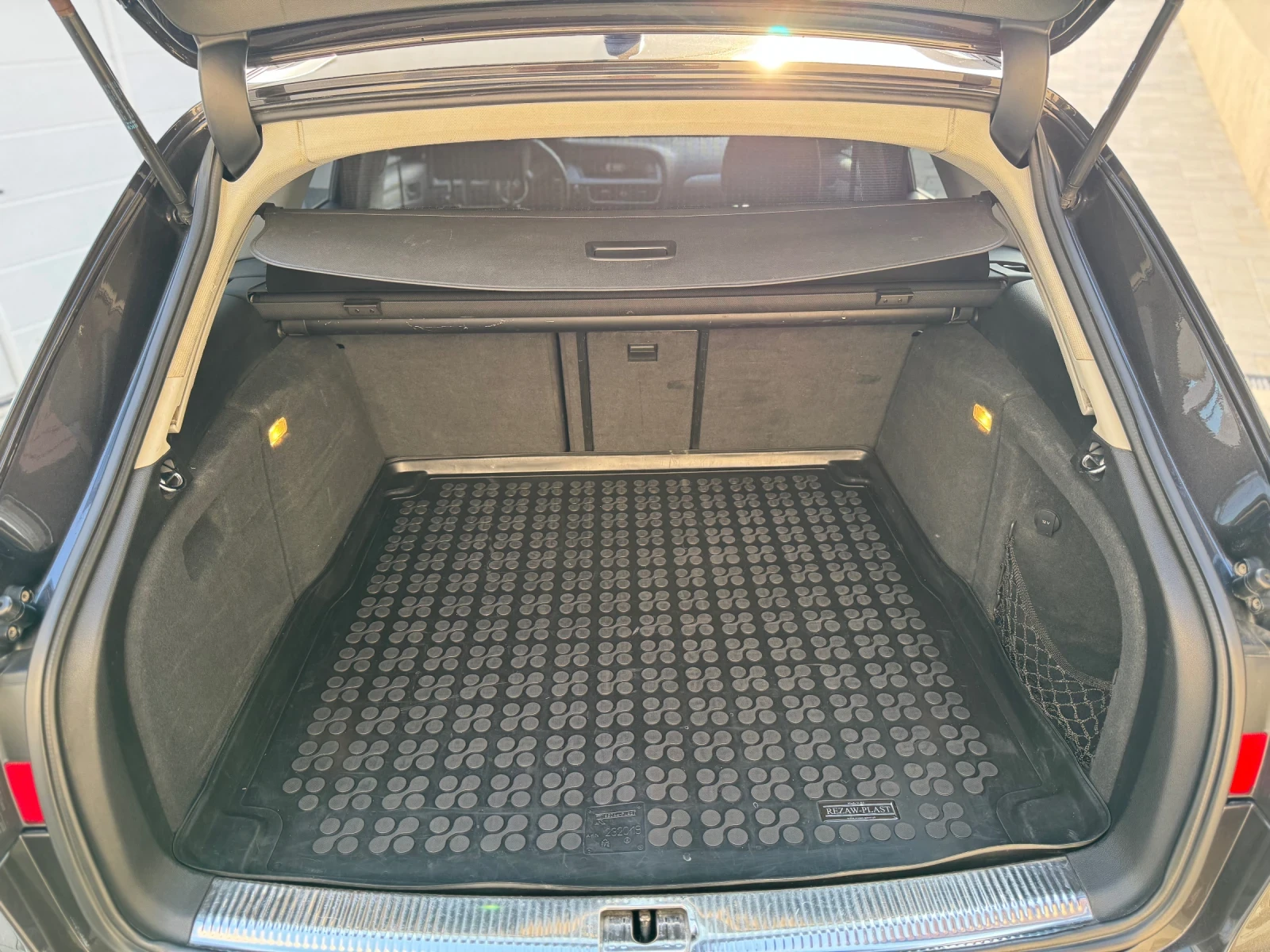 Audi A4 Allroad 2.0 TDI, снимка 11 - Автомобили и джипове - 54813282