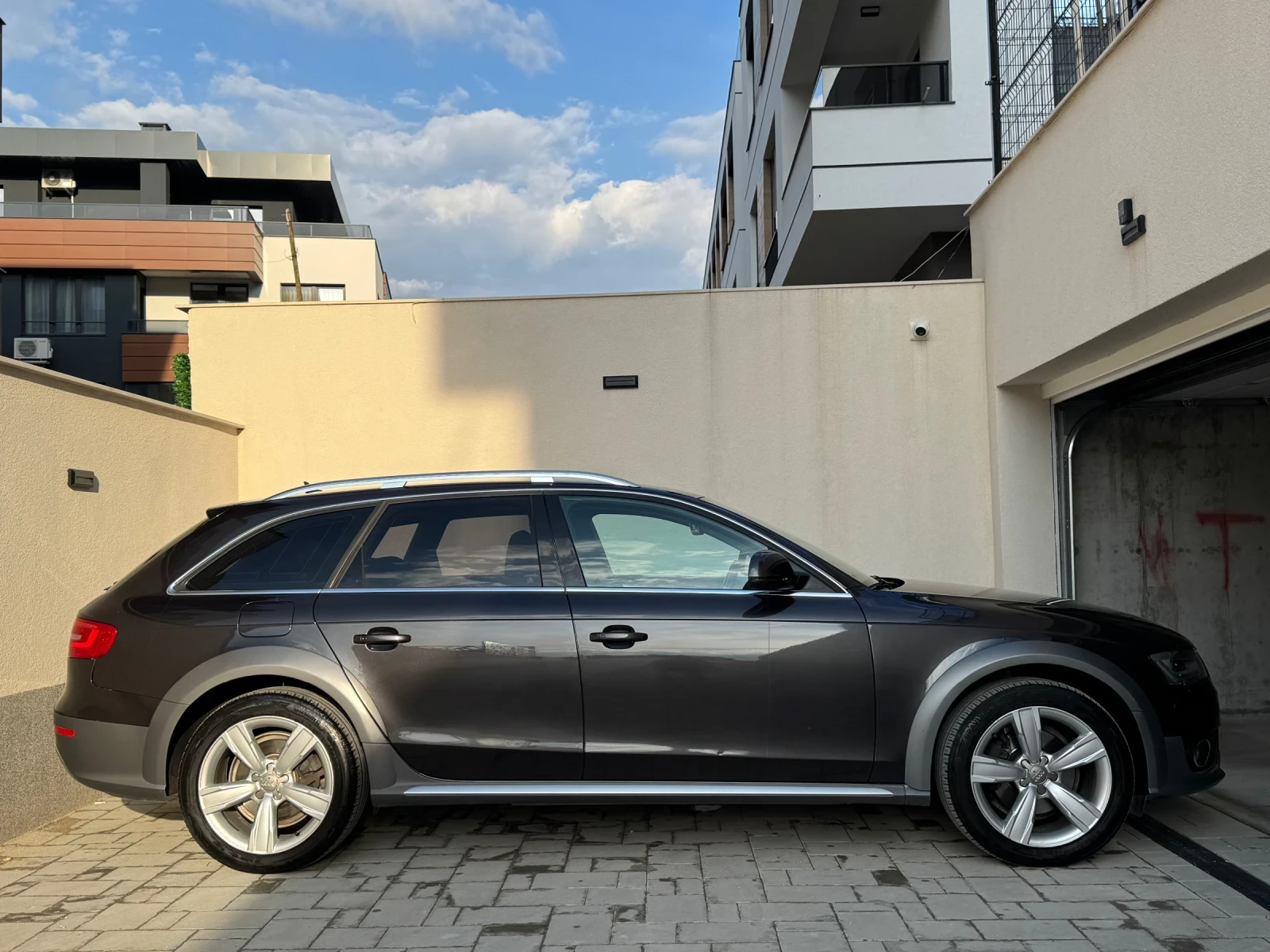 Audi A4 Allroad 2.0 TDI, снимка 6 - Автомобили и джипове - 54813282