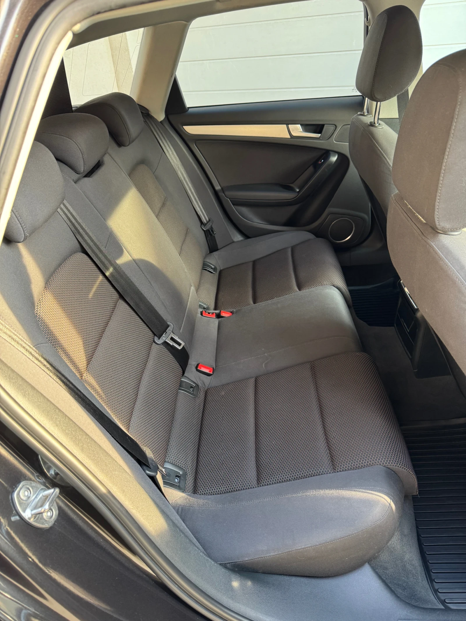 Audi A4 Allroad 2.0 TDI, снимка 10 - Автомобили и джипове - 54813282
