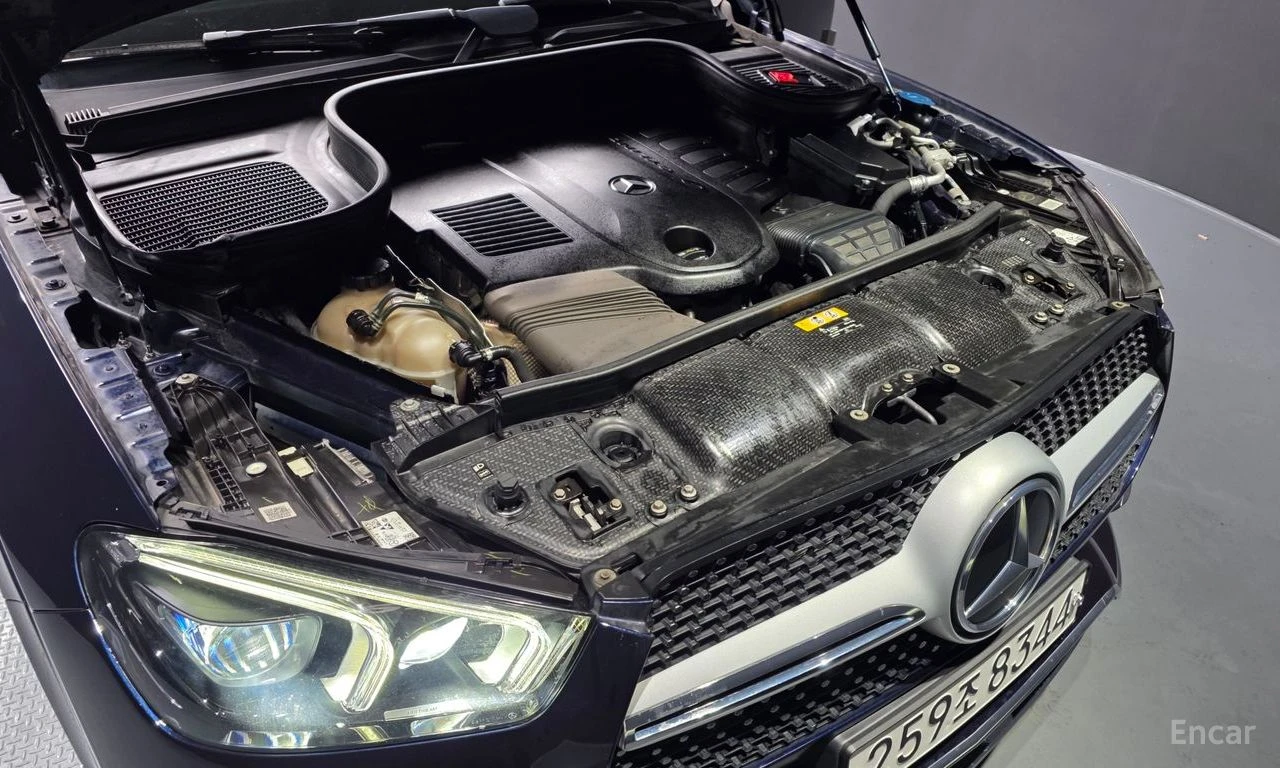 Mercedes-Benz GLE 450 4MATIC* AMG PACK* BURMESTER* 360 CAM* HEAD-UP* , снимка 17 - Автомобили и джипове - 54884304