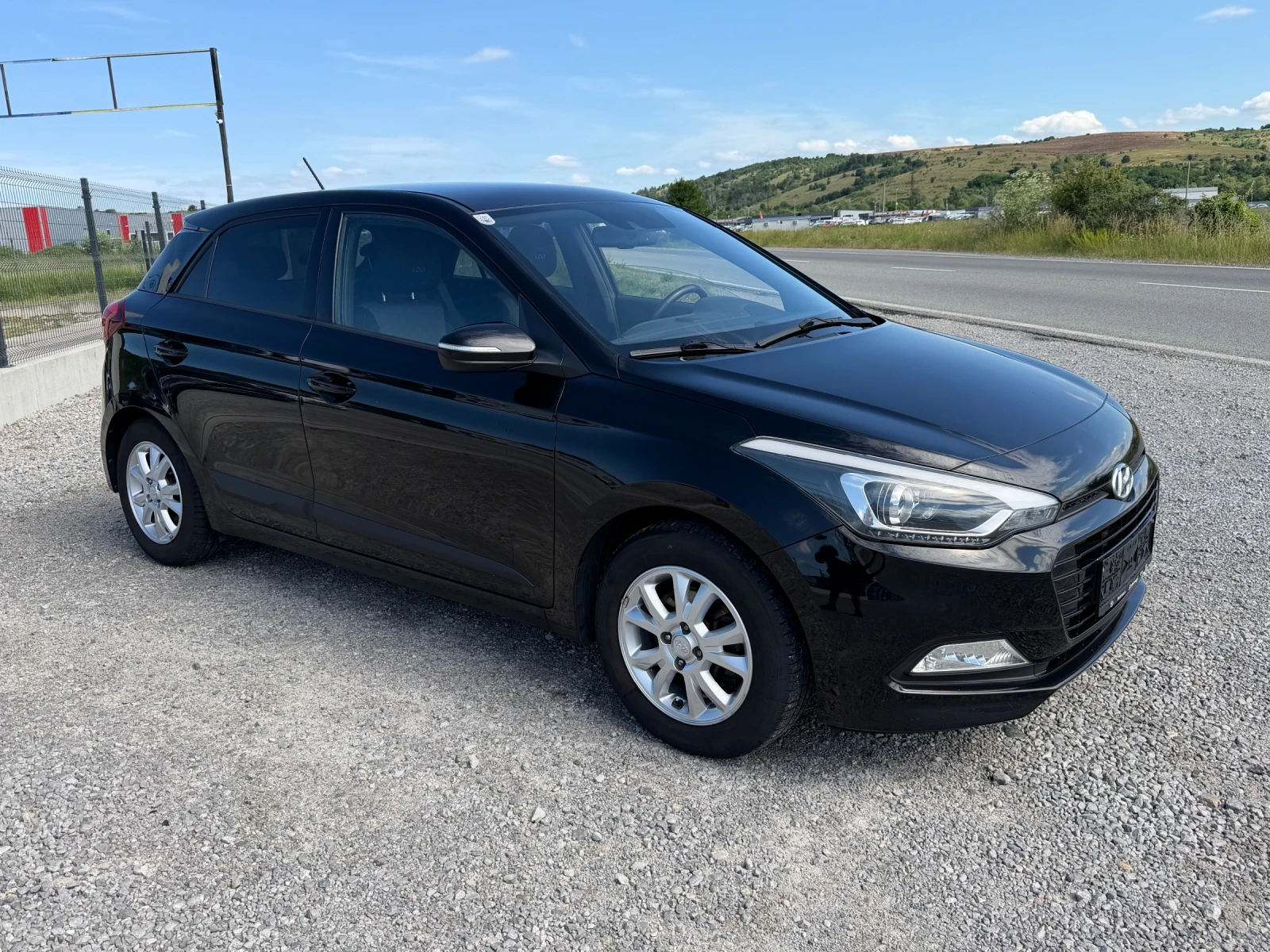 Hyundai I20 1.0T-GDi BLACK LINE LED TUV COC SERVICE BOOK | Mobile.bg � ����������� 4