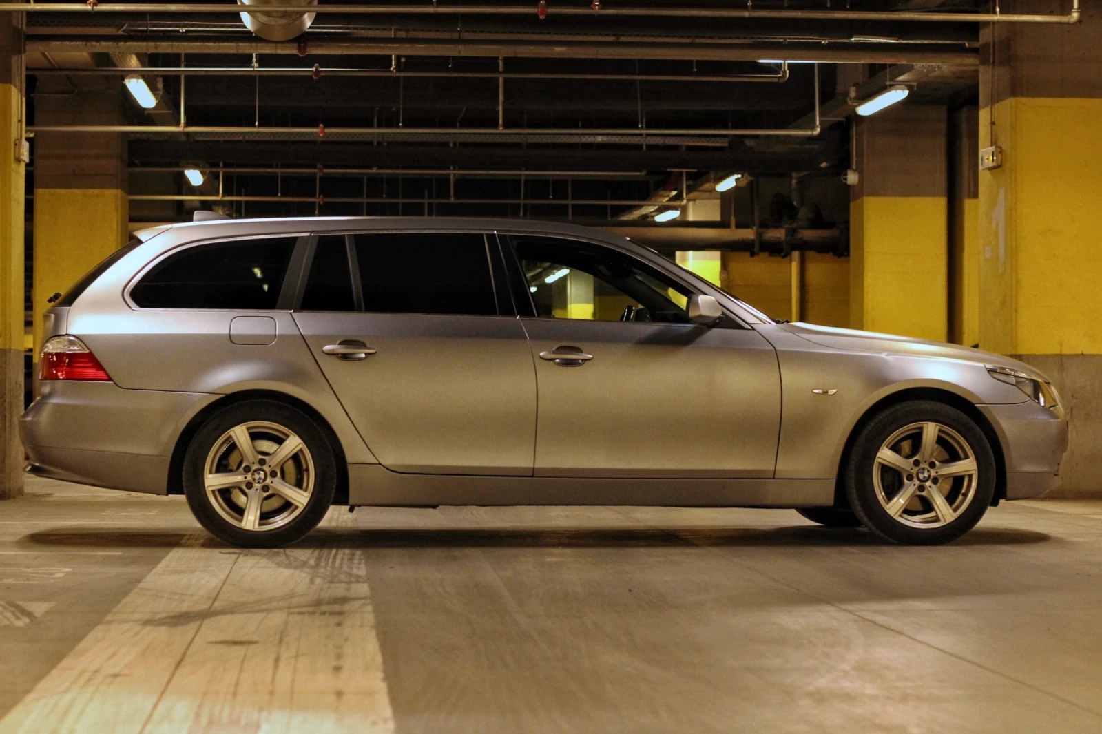 BMW 530 Xdrive, снимка 2 - Автомобили и джипове - 54955808