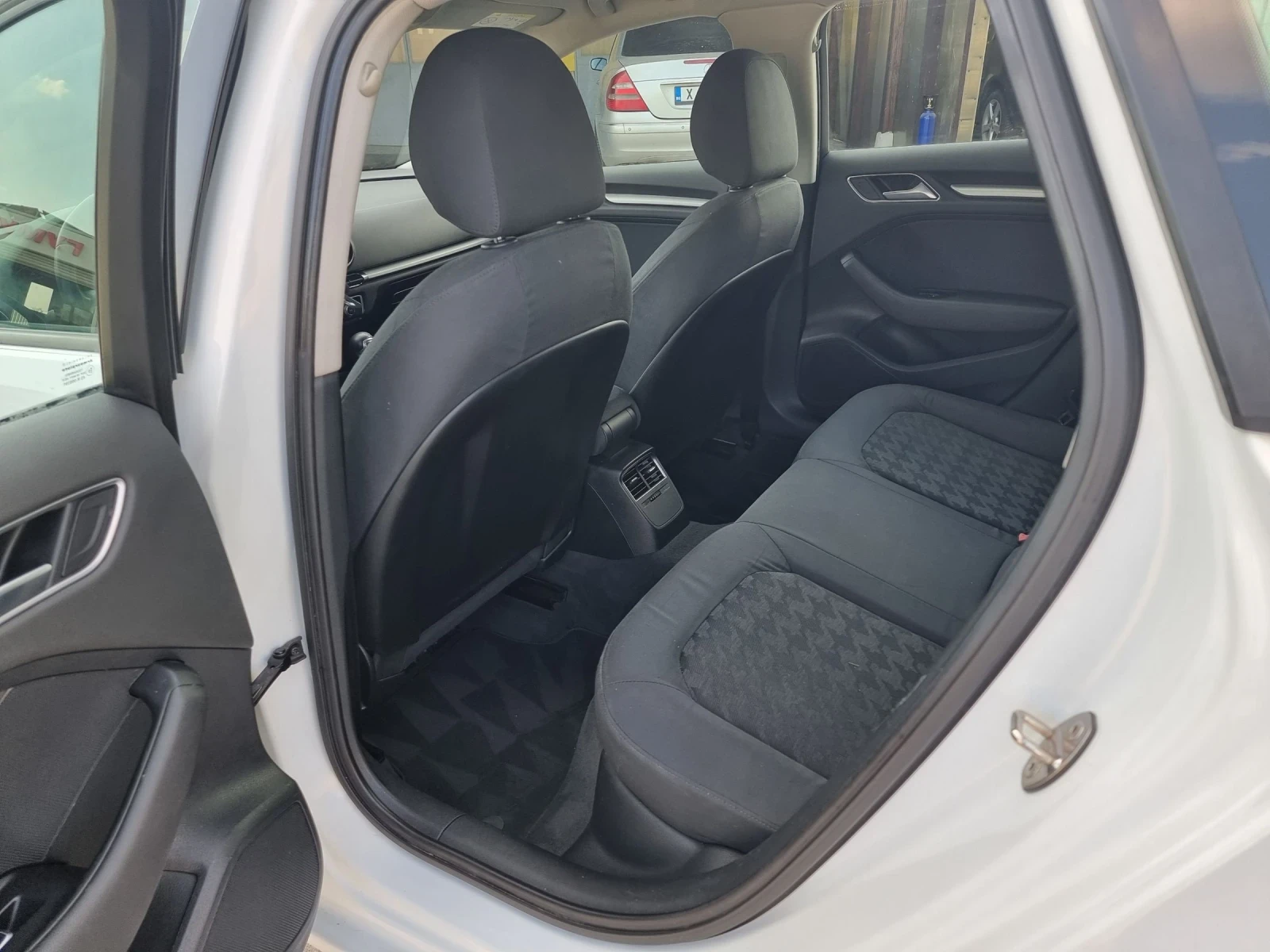 Audi A3 A3 sportback, снимка 13 - Автомобили и джипове - 55178428