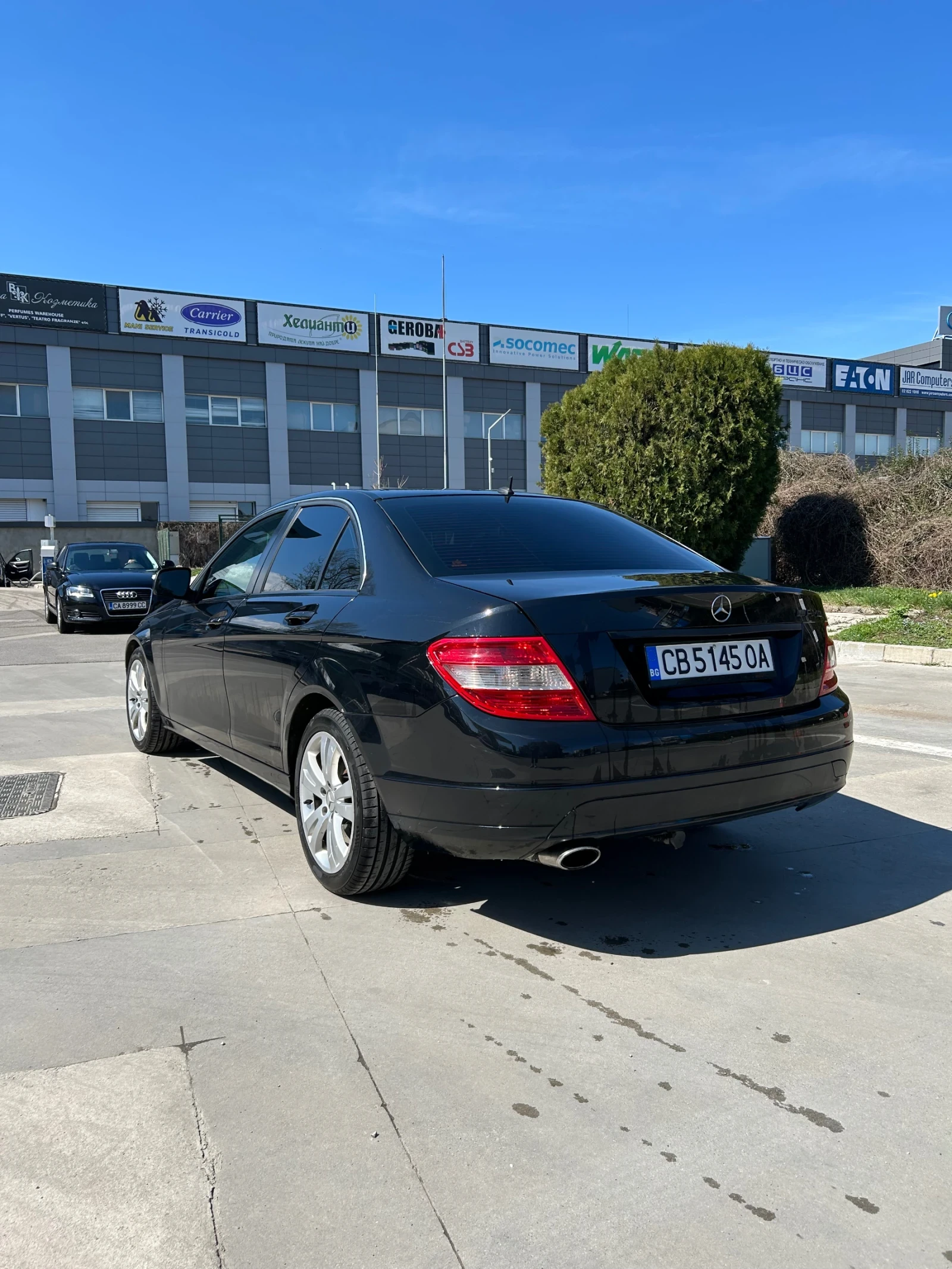 Mercedes-Benz C 220, снимка 5 - Автомобили и джипове - 55480272
