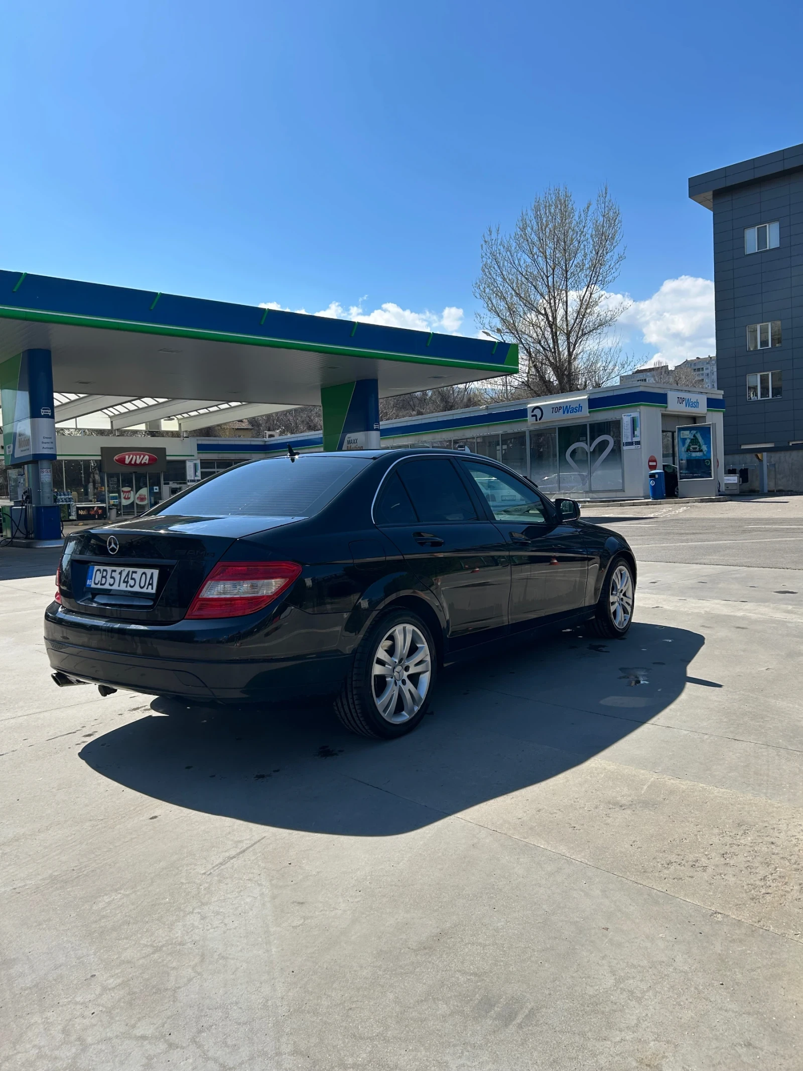 Mercedes-Benz C 220, снимка 3 - Автомобили и джипове - 55480272