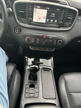 Kia Sorento 2.2 Rebel, снимка 11