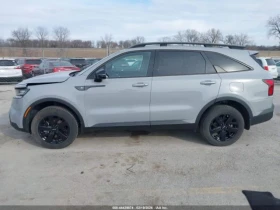 Kia Sorento AWD* ПАНО* МЪРТВА* ТОЧКА* KEYLESS* КАМЕРИ* ПОДГРЕВ, снимка 6