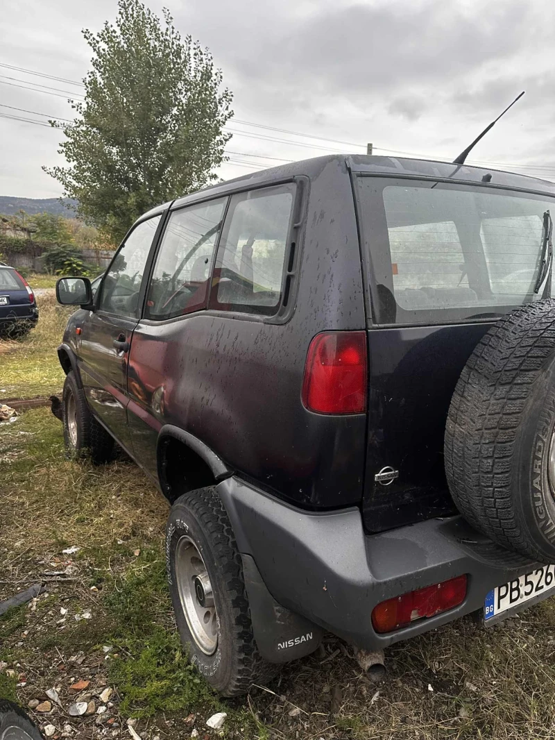 Nissan Terrano, снимка 2 - Автомобили и джипове - 52109302