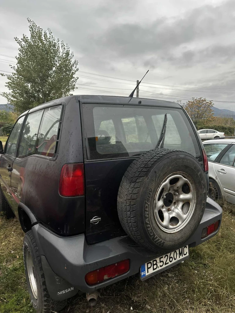 Nissan Terrano, снимка 4 - Автомобили и джипове - 52109302