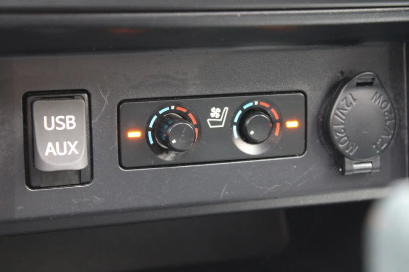 Toyota 4runner LIMITED* MEMORY* ПОДГРЕВ* ОБДУХВАНЕ* ШИБИДАХ, снимка 13 - Автомобили и джипове - 53091078