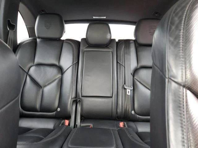 Porsche Cayenne 3.6L, снимка 11 - Автомобили и джипове - 47709745