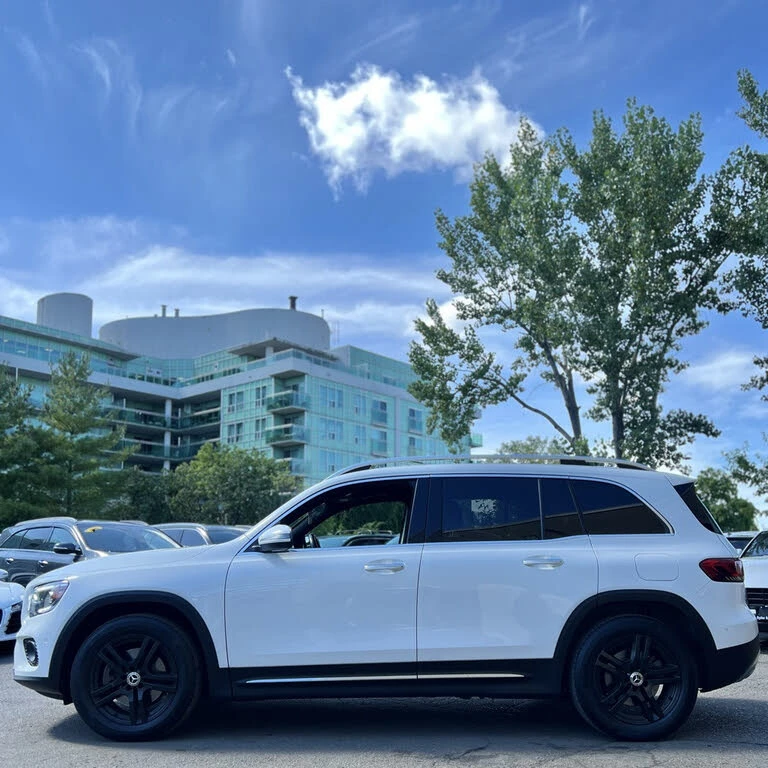 Mercedes-Benz GLB ПАМЕТ* ПАНОРАМА* КАМЕРА* DIGITAL* КОЖА*  - изображение 6