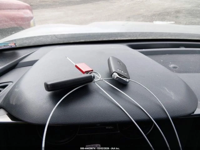 Kia Sorento AWD* ПАНО* МЪРТВА* ТОЧКА* KEYLESS* КАМЕРИ* ПОДГРЕВ, снимка 13 - Автомобили и джипове - 54217712