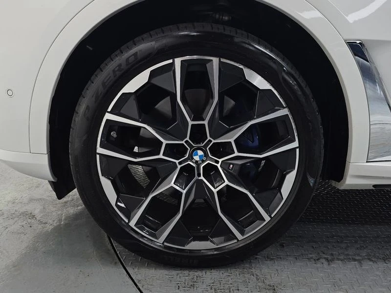 BMW X7 xDrive 40i M Sport 7STR| 340к.с.| ВКЛ.ТЕХНОТЕСТ, снимка 5 - Автомобили и джипове - 55691905