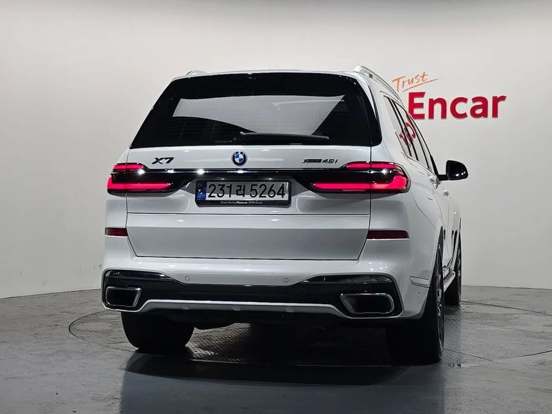 BMW X7 xDrive 40i M Sport 7STR| 340к.с.| ВКЛ.ТЕХНОТЕСТ, снимка 4 - Автомобили и джипове - 55691905