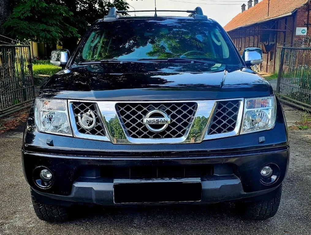 Nissan Navara 2.5dCI, 4x4, АВТОМАТИК, 174 кс., снимка 1