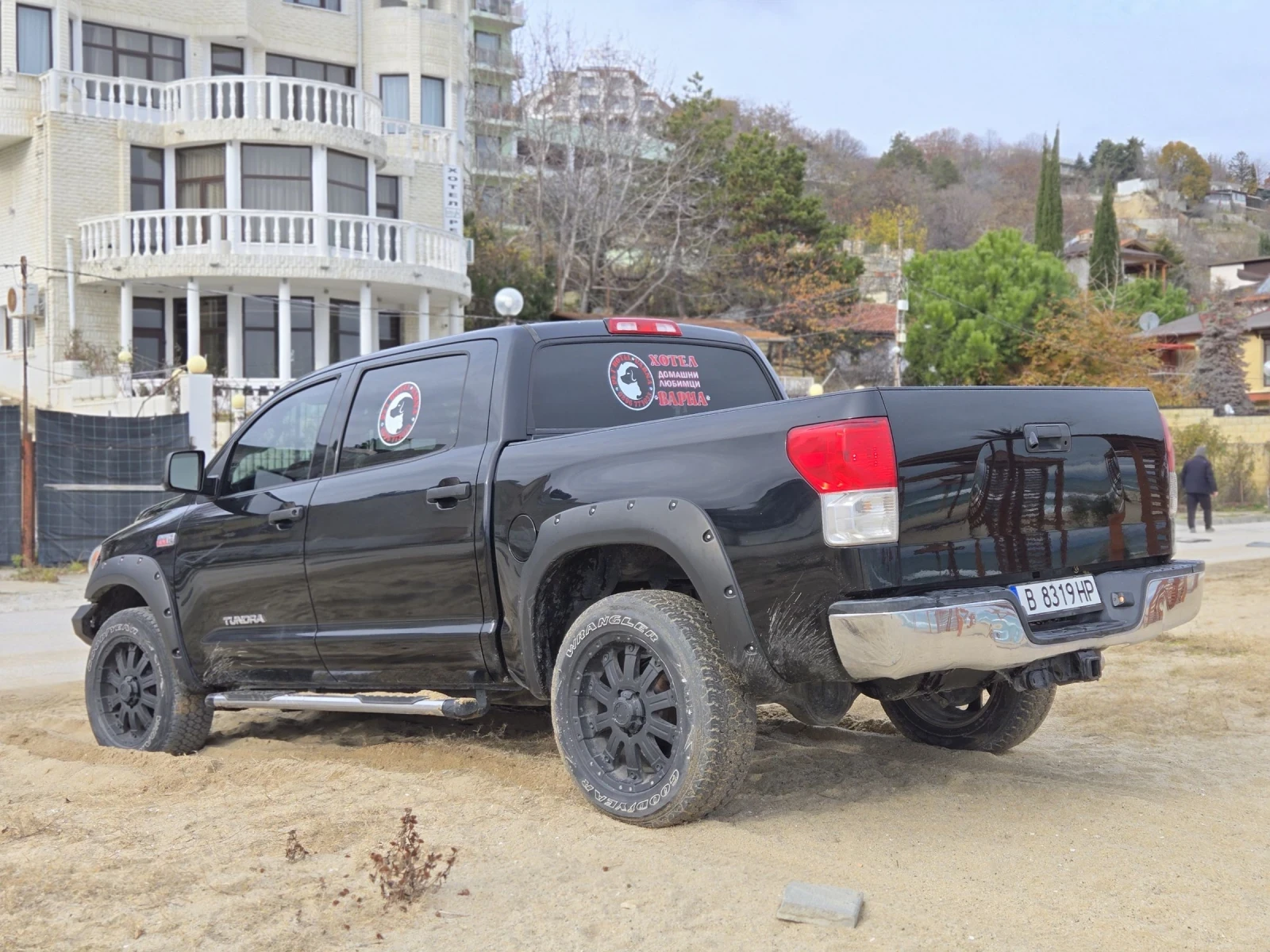 Toyota Tundra 5.7 CREWMAX SR5 LPG - изображение 7