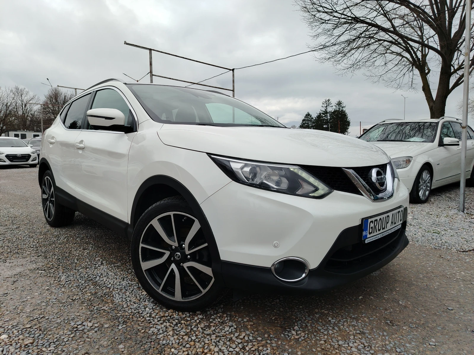 Nissan Qashqai 1.5DCI-110к.с/НАВИГАЦИЯ/ПАНОРАМА/FULL/TEKNA!!! 