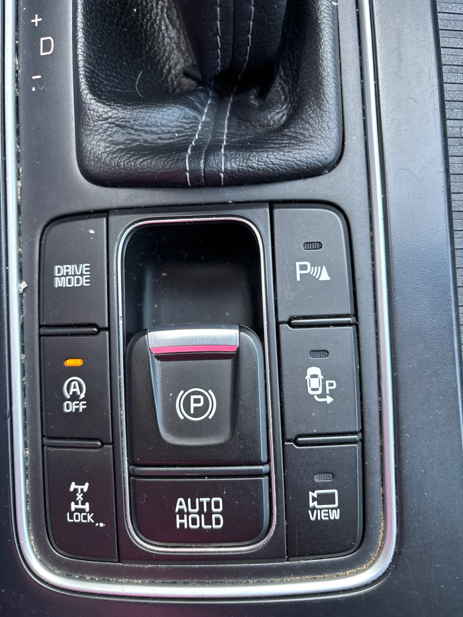 Kia Sorento 2.2 Rebel, снимка 16 - Автомобили и джипове - 53877491