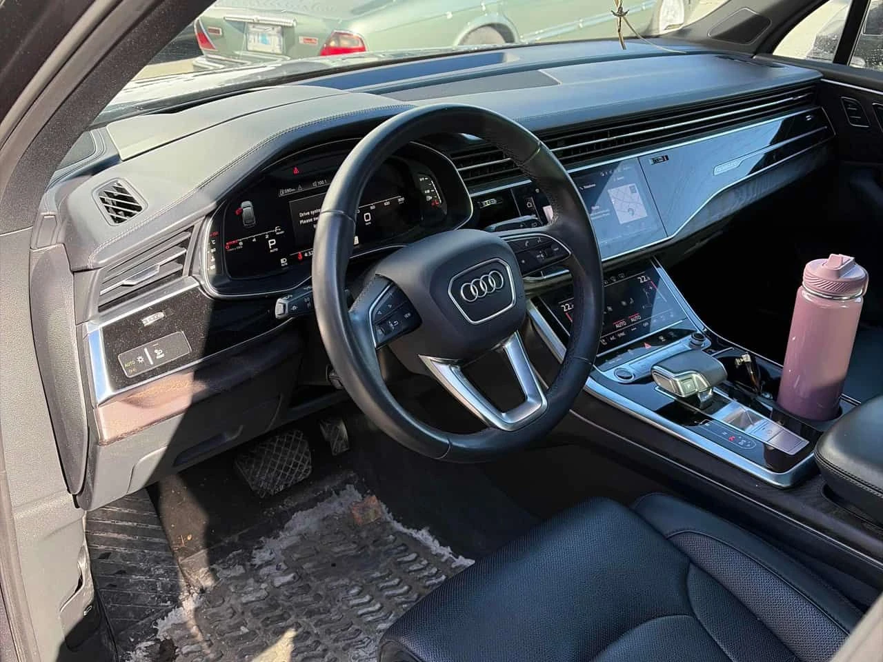 Audi Q7 Technik/ОБДУХВАНЕ/ГУМИ И ДЖАНТИ/ДИСТРОНИК/360/PANO, снимка 7 - Автомобили и джипове - 54011336