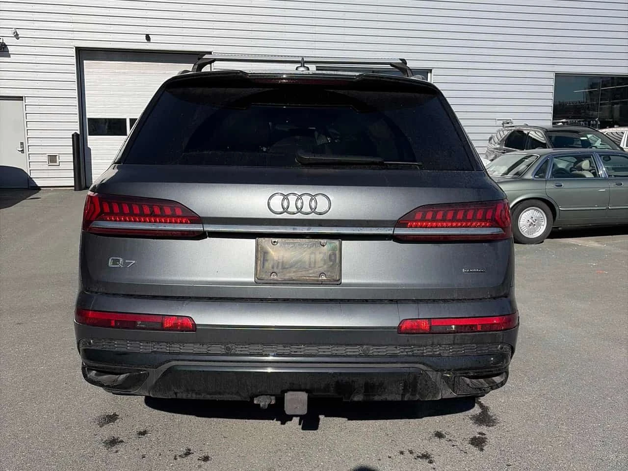 Audi Q7 Technik/ОБДУХВАНЕ/ГУМИ И ДЖАНТИ/ДИСТРОНИК/360/PANO, снимка 5 - Автомобили и джипове - 54011336